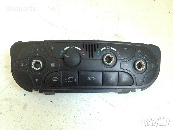 Панел климатик Mercedes C-Class W203 2002г., снимка 1