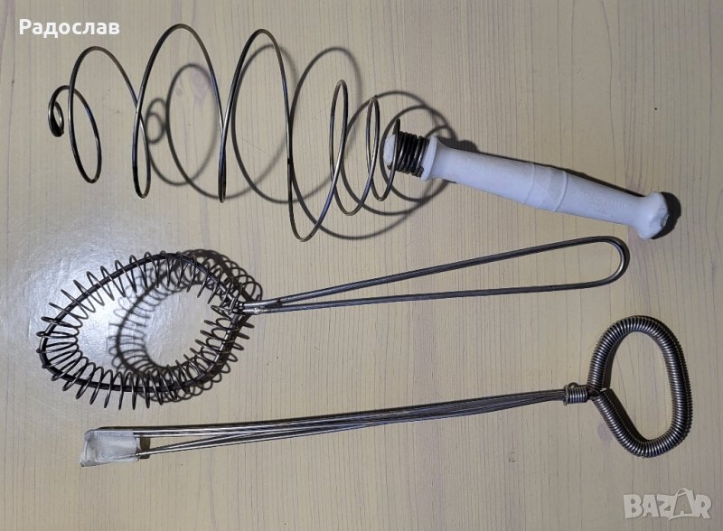 Продавам 3 различни ръчни кухненски бъркалки метални , снимка 1