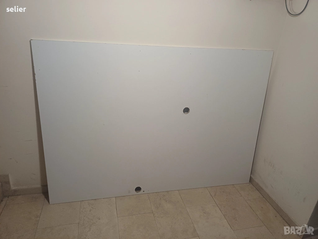 Дървена дъска(гръб на легло) Материала е ПДЧ РАЗМЕРИ-194/134см Цена:20лв Само лично предаване, снимка 1