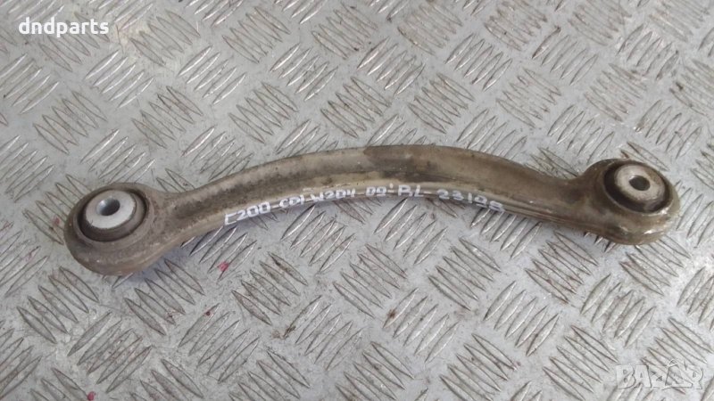 Носач Mercedes C200 CDI W204 2009г.(заден ляв)	, снимка 1