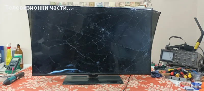 Nokia Smart TV UNE43GV210 със счупен екран VES430QNZH-N4-Z01/17MB170 130519R4/17IPS72/PT430GT01-2-C-, снимка 1
