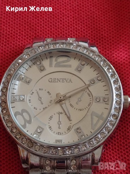 Модерен дизайн дамски часовник GENEVA с кристали много красив 41734, снимка 1