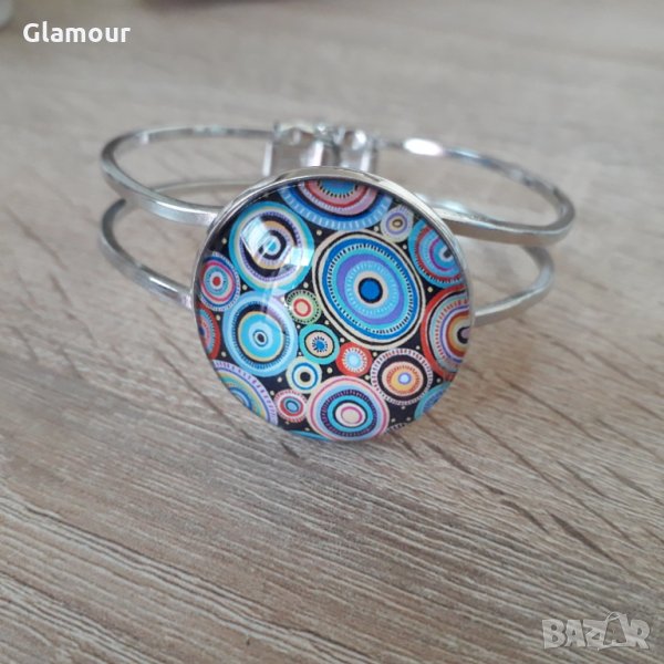 Гривна с цветен кабошон, снимка 1