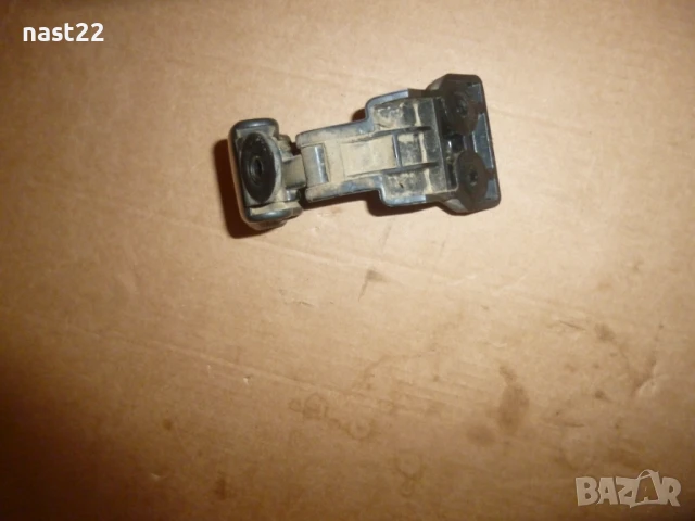 Закопчалка заден прозорец Сузуки Витара-къса база, снимка 3 - Части - 50505701