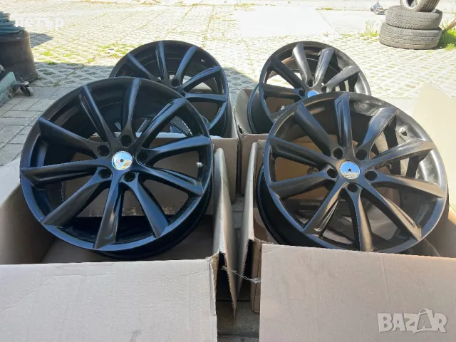 Продавам алуминиеви джанти 19 Цола 5x114,3 за Хонда,Мазда,Тойота, снимка 2 - Гуми и джанти - 50383856