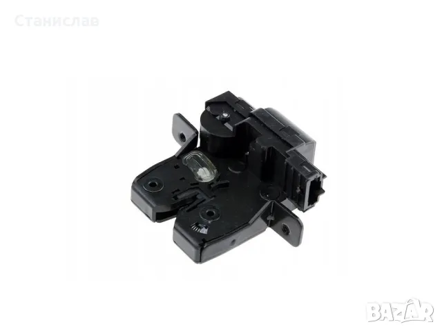 Nissan Micra K12 Машинка за заключване на багажник