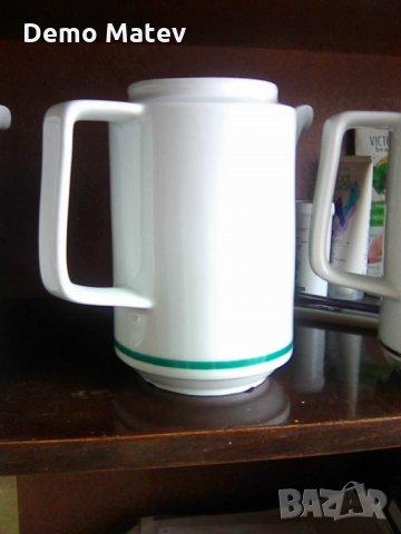 Продавам порцеланови кани