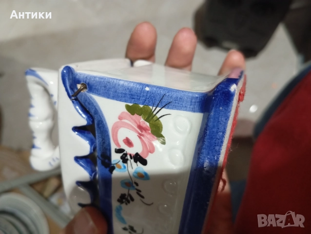 Стара порцеланова ютия маркирана , снимка 7 - Декорация за дома - 52553876