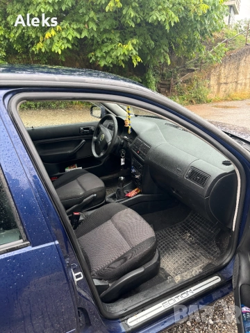 Golf, снимка 4 - Автомобили и джипове - 52787384