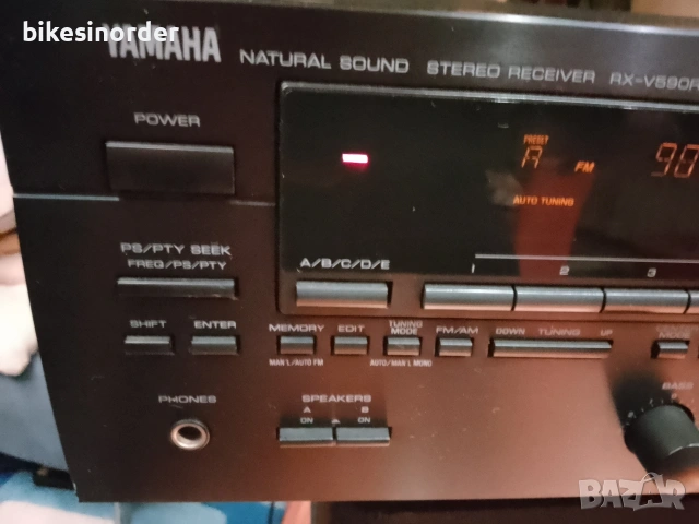 Yamaha RX-V590RDS ресивър безупречен , снимка 2 - Ресийвъри, усилватели, смесителни пултове - 53118917