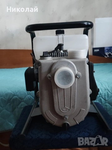 Водна помпа Помпа за вода Бензинова Италианска * Oleo- Mac *, снимка 4 - Напояване - 53438996