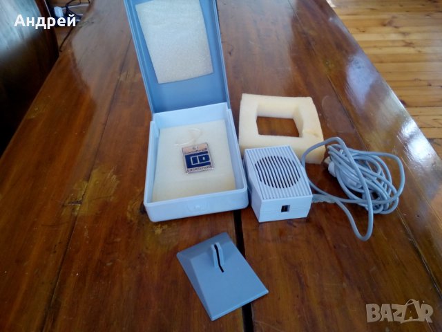 Стар микрофон Tesla AMD 108, снимка 3 - Антикварни и старинни предмети - 27441607