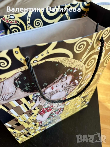 Комплект «Целувката», Климт, снимка 3 - Сервизи - 53043322
