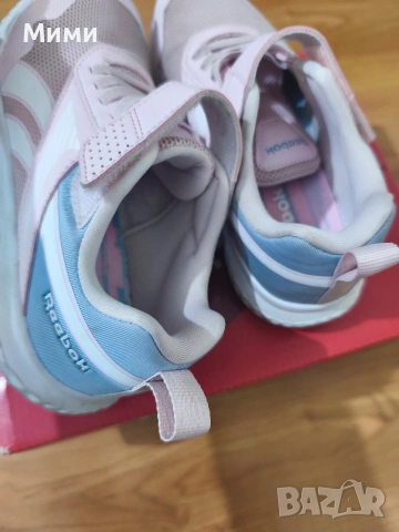 Детски маратонки за момиче на "Reebok", снимка 4 - Детски маратонки - 53472819