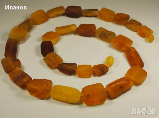 Елегантна красива огърлица от най старият и рядък Балтийски кехлибар 30 грама , снимка 2 - Колиета, медальони, синджири - 33510425