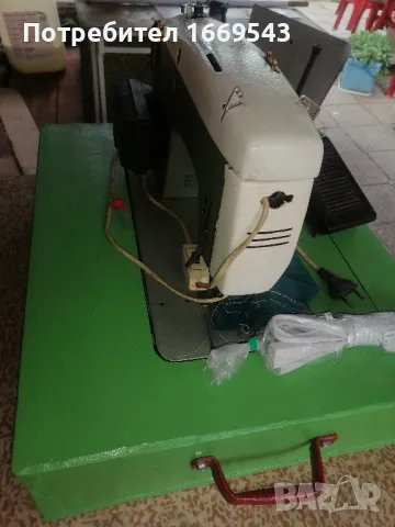 немска ретро шевна машина-Naumann, снимка 11 - Шевни машини - 49996650