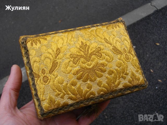  СТАРА КУТИЯ ЗА БИЖУТА СЪС СЪРМА , снимка 4 - Антикварни и старинни предмети - 39381656
