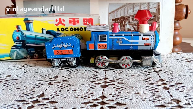 Колекционерска играчка, Локомотив, с кутия