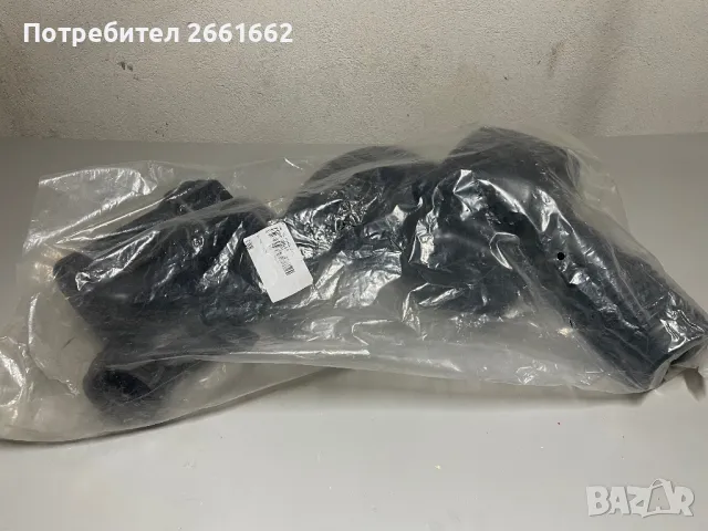 Grand Cherokee WK2 тръба за въздушен филтър / резонатор/, снимка 6 - Части - 49054259