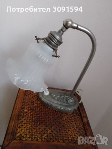 Настолна лампа от стъкло и метал, Австро-Унгария, началото на 20-ти век