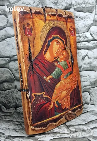 Икона на света Богородица с Младенеца,Умиление с архангели върху стара дъска 27/18 см, снимка 3 - Декорация за дома - 48536859