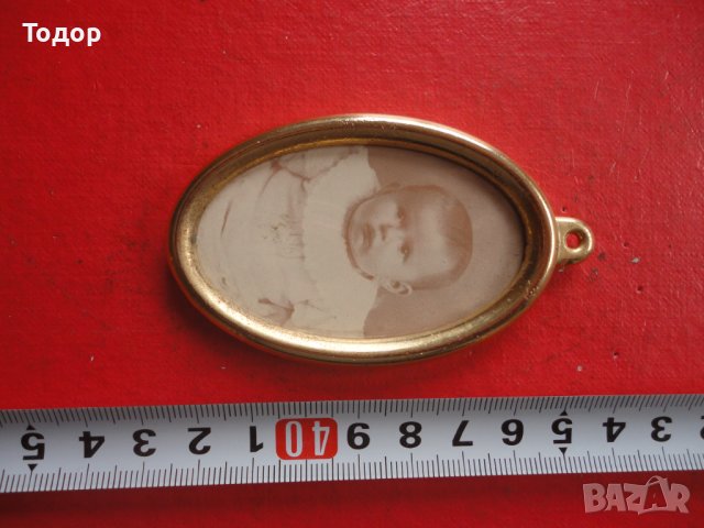 Немска позлатена бронзова рамка за снимка снимки 2