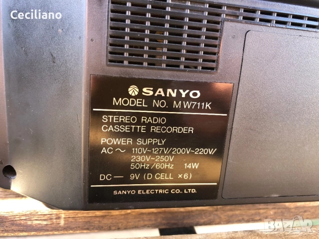Радиокасетофон Sanyo MW-711K, снимка 9 - Радиокасетофони, транзистори - 52927144