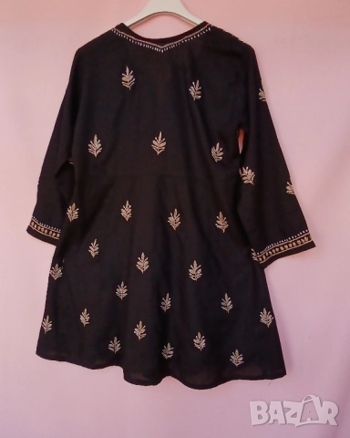Памучна черна рокля бродирана с дълъг ръкав, снимка 5 - Рокли - 51511678