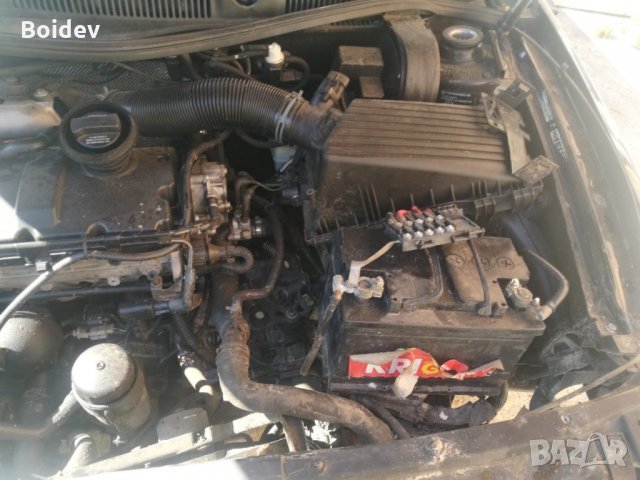 Vw golf 4 1.9 TDI 116к.с 6ск. Бора 110 На части, снимка 10 - Автомобили и джипове - 26596033