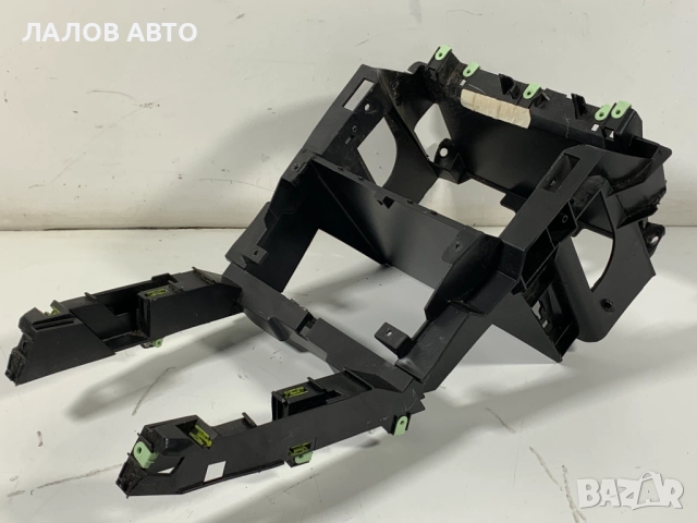 Средна рамка табло централна конзола Пежо 5008 Sredna konzola Peugeot 5008 (09-17)г. , снимка 3 - Части - 51509275