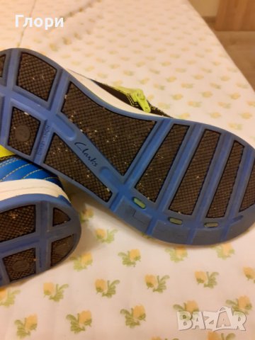 Ботички Кларкс , снимка 3 - Детски боти и ботуши - 38071201