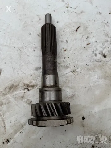 ПЪРВИЧЕН ВАЛ ГАЗ 53-12-1701302 НОВ ОРИГИНАЛЕН