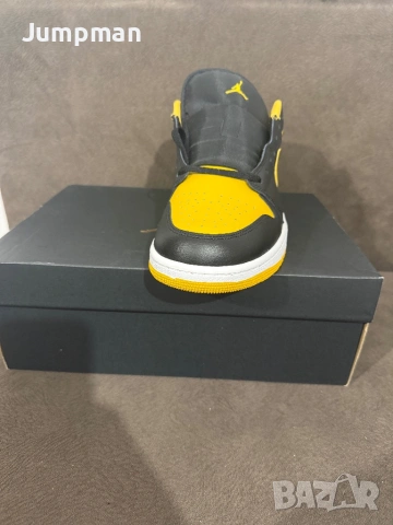 Air jordan 1 Low, снимка 3 - Маратонки - 53470347