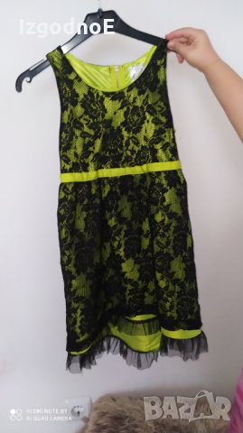 Разкошна дантелена официална рокля, снимка 6 - Детски рокли и поли - 33115233