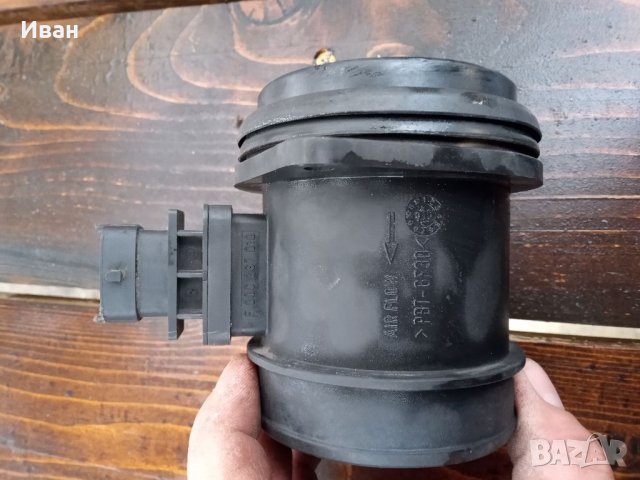 Volvo C30,C70,S40,V50 Дебитомер Bosch, снимка 2 - Части - 34884663