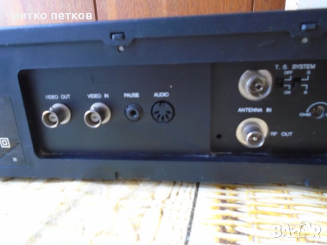 видео jvc hr-d150ee, снимка 10 - Плейъри, домашно кино, прожектори - 43786694