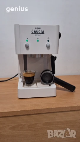 Кафемашина Гаджия Gran Gaggia Style, снимка 3 - Кафемашини - 51327959