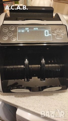 Машина за броене на пари + детектор за фалшиви банкноти
