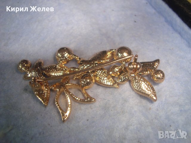ПОЗЛАТЕНА ЕМАЙЛИРАНА ФЛОРАЛНА АЖУРНА КРИСТАЛНА АРТ БРОШКА 11899, снимка 12 - Други - 37785409