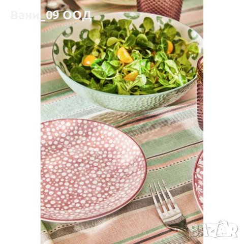 Сервиз за хранене със свеж дизайн