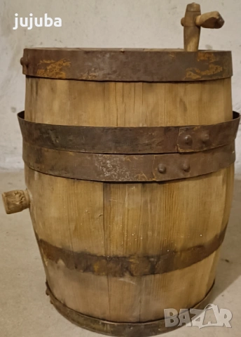 занаятчийско старинно малко буре, снимка 4 - Бидони, бурета и бъчви - 53575229