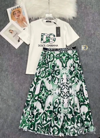 дамски комплекти dolce gabbana , снимка 5 - Комплекти - 51302007