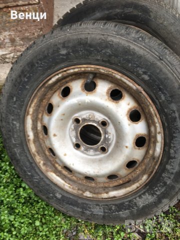 Зимни гуми рено, снимка 2 - Автомобили и джипове - 39570633