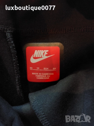 Чисто ново с етикет мъжко долнище Nike tech fleece XS, снимка 5 - Спортни дрехи, екипи - 51642865