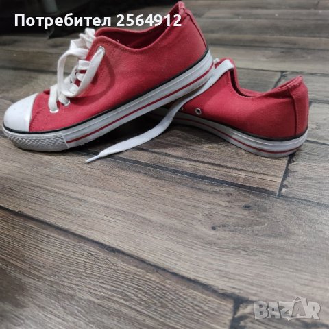 Продавам дамски кецове , снимка 3 - Кецове - 37400390