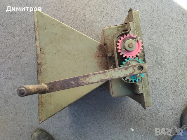 Машинка за грозде, снимка 2 - Градински инструменти - 49527221