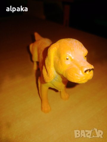 Продавам статуетка пластика на куче, снимка 2 - Статуетки - 43855431