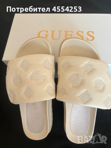 Чехли Guess