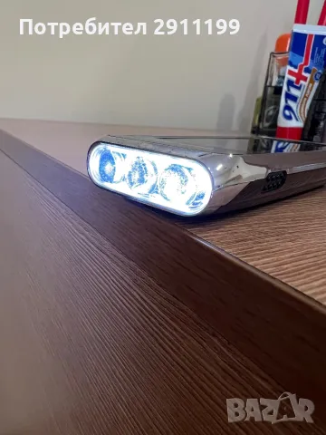 Фенер с динамо и слънчев панел Rocktrail, снимка 2 - Къмпинг осветление - 49505506