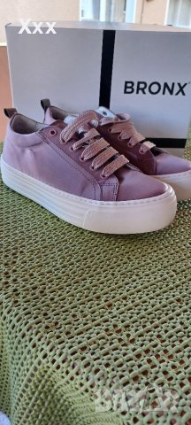Bronx  сникърси 